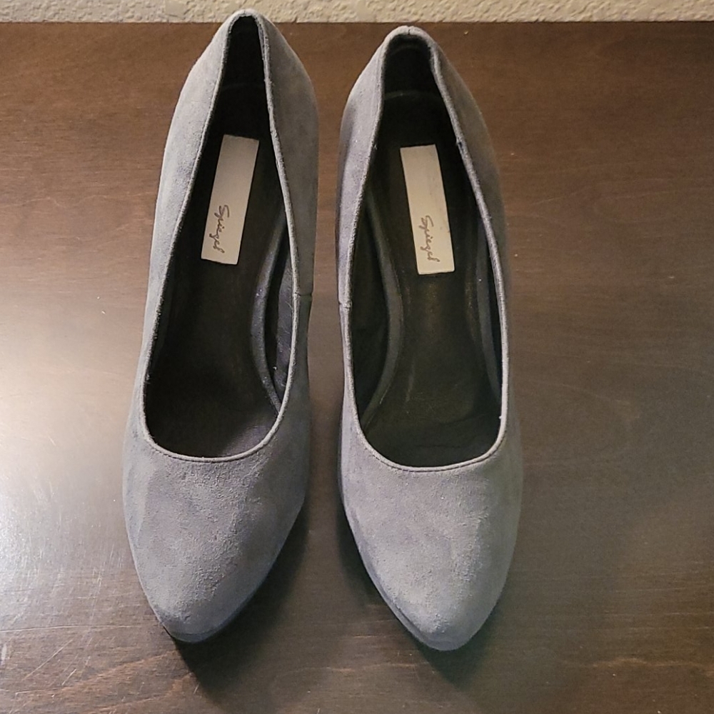 Spiegel Suede heels